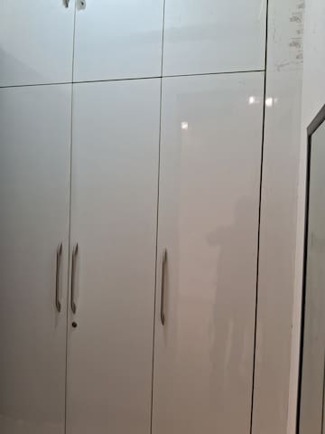 Furnished Amenities in 3 BHK Builder Floor at Ashiana Silver Crest, Sector 48 – for Rent