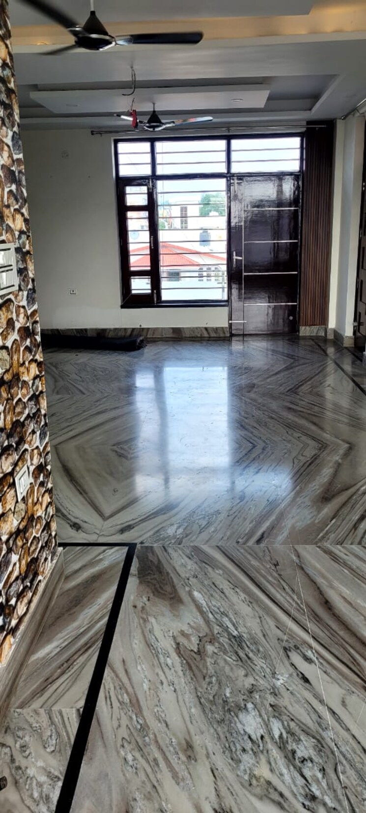 Balcony, rajendra nagar 2 Bedroom 1200 Sq.Ft. Independent House In Rajendra Nagar Dehradun 9575232