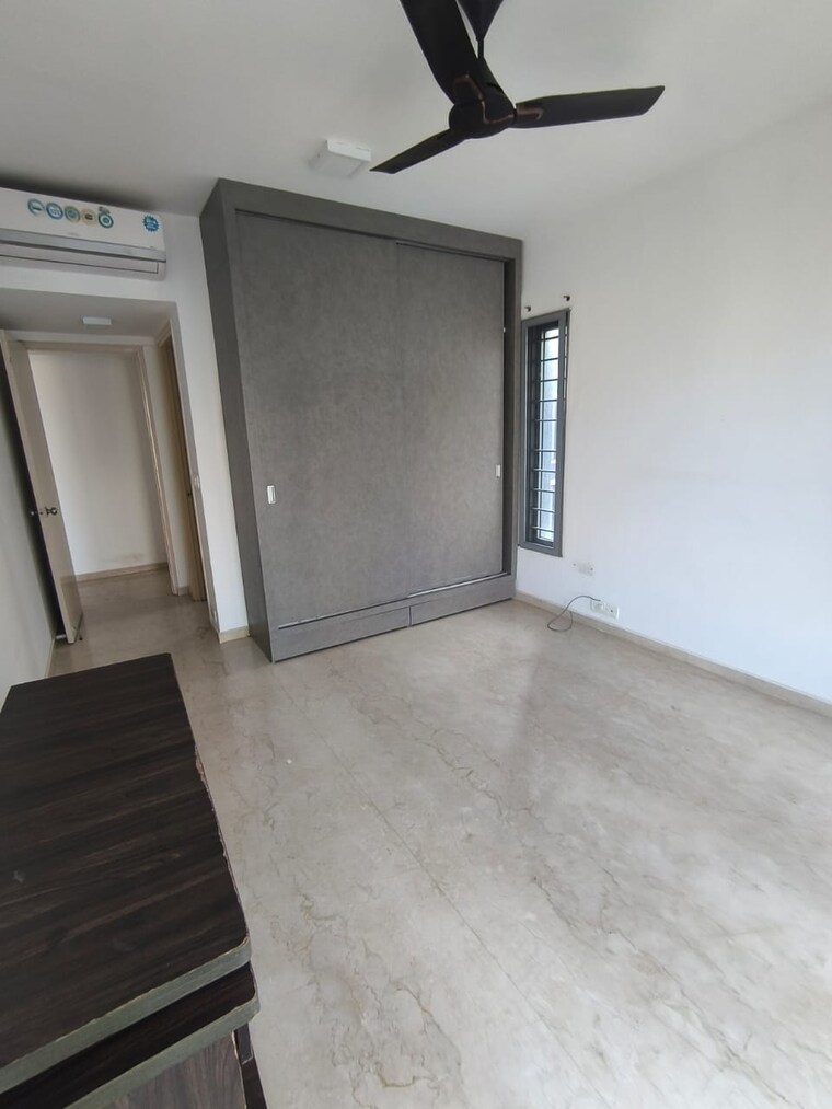 Room, wadhwa-imperial-heights 2.5 Bedroom 980 Sq.Ft. Apartment In Goregaon West Mumbai 9575297