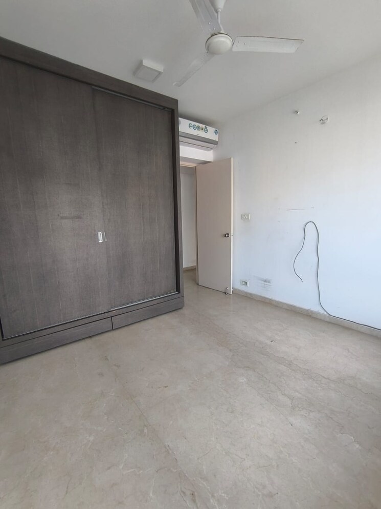 Room, wadhwa-imperial-heights 2.5 Bedroom 980 Sq.Ft. Apartment In Goregaon West Mumbai 9575297