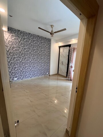 Room in 2.5 BHK Apartment at NCR Monarch, Sector 1 Greater Noida – for Sale