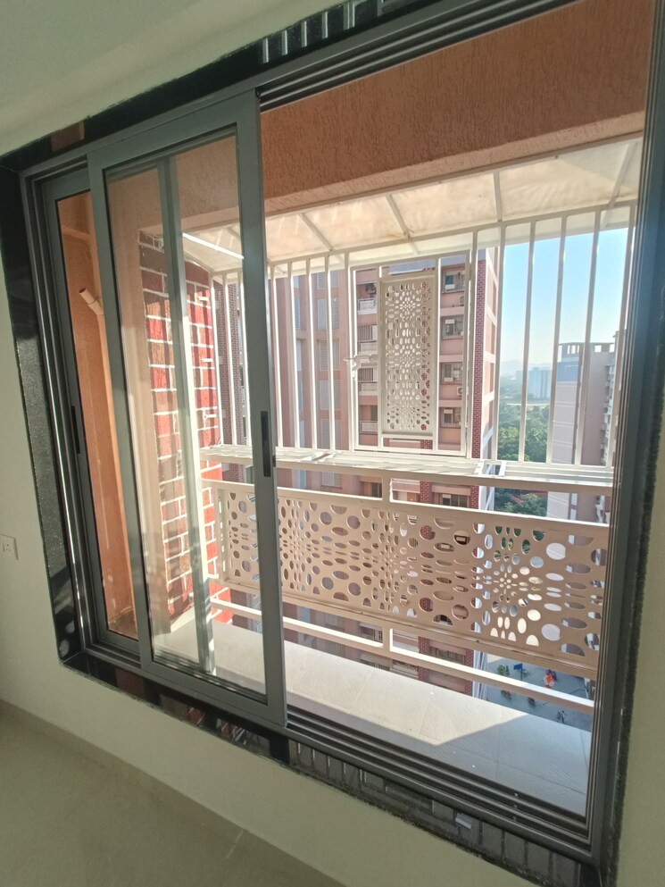 Balcony, dombivli east 1 Bedroom 431 Sq.Ft. Apartment In Dombivli East Thane 9575298