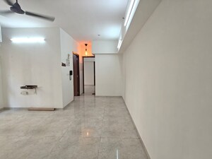 1.5 BHK Apartment For Rent in Lodha Amara, Kolshet Road