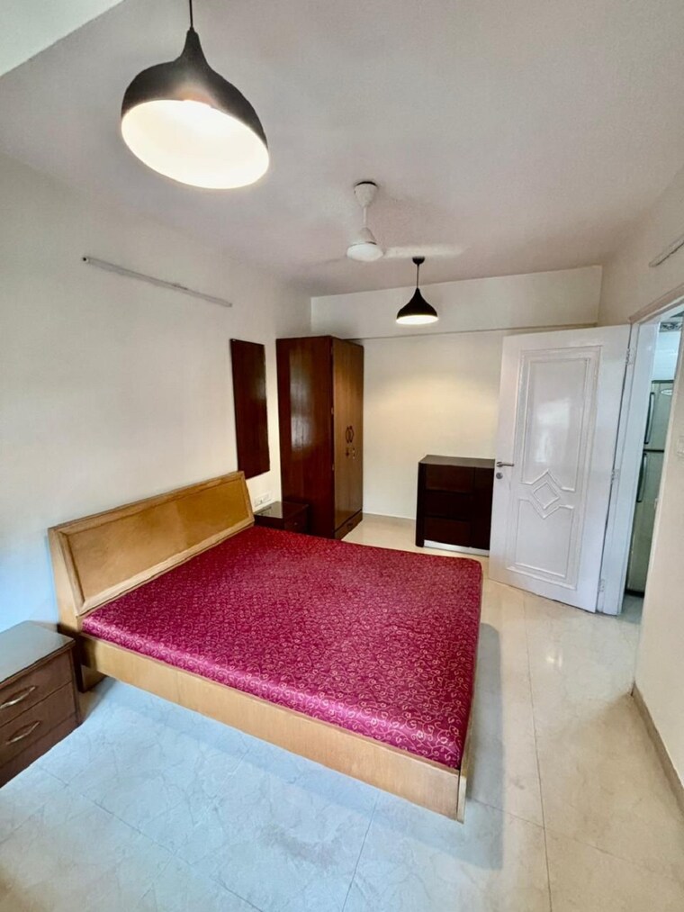 Bedroom, khar west 1 Bedroom 500 Sq.Ft. Apartment In Khar West Mumbai 9575406