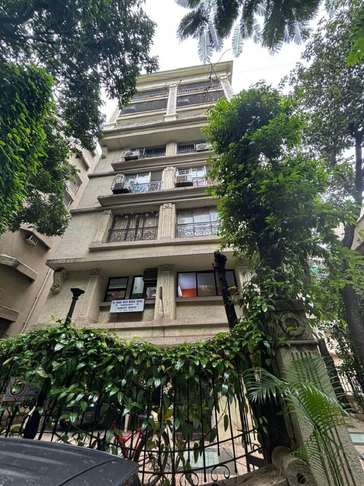 Exterior View, khar west 1 Bedroom 500 Sq.Ft. Apartment In Khar West Mumbai 9575406