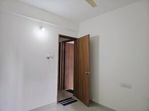 Room in 2 BHK Apartment at Dhanori – for Rent
