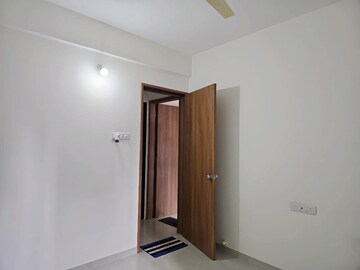 Room in 2 BHK Apartment at Dhanori – for Rent