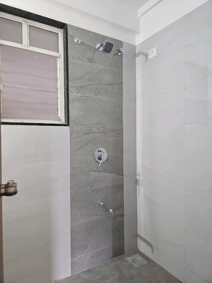 Bathroom, dhanori 2 Bedroom 950 Sq.Ft. Apartment In Dhanori Pune 9575544