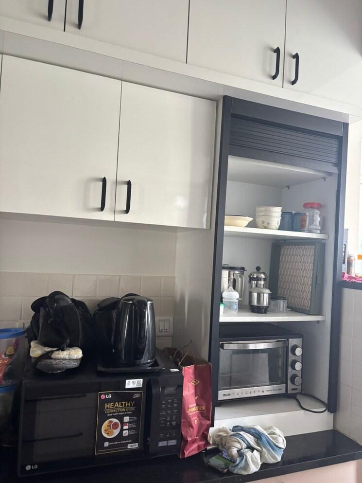 Kitchen, prestige-silver-dale 3 Bedroom 1686 Sq.Ft. Apartment In Sarjapur Bangalore 9575307