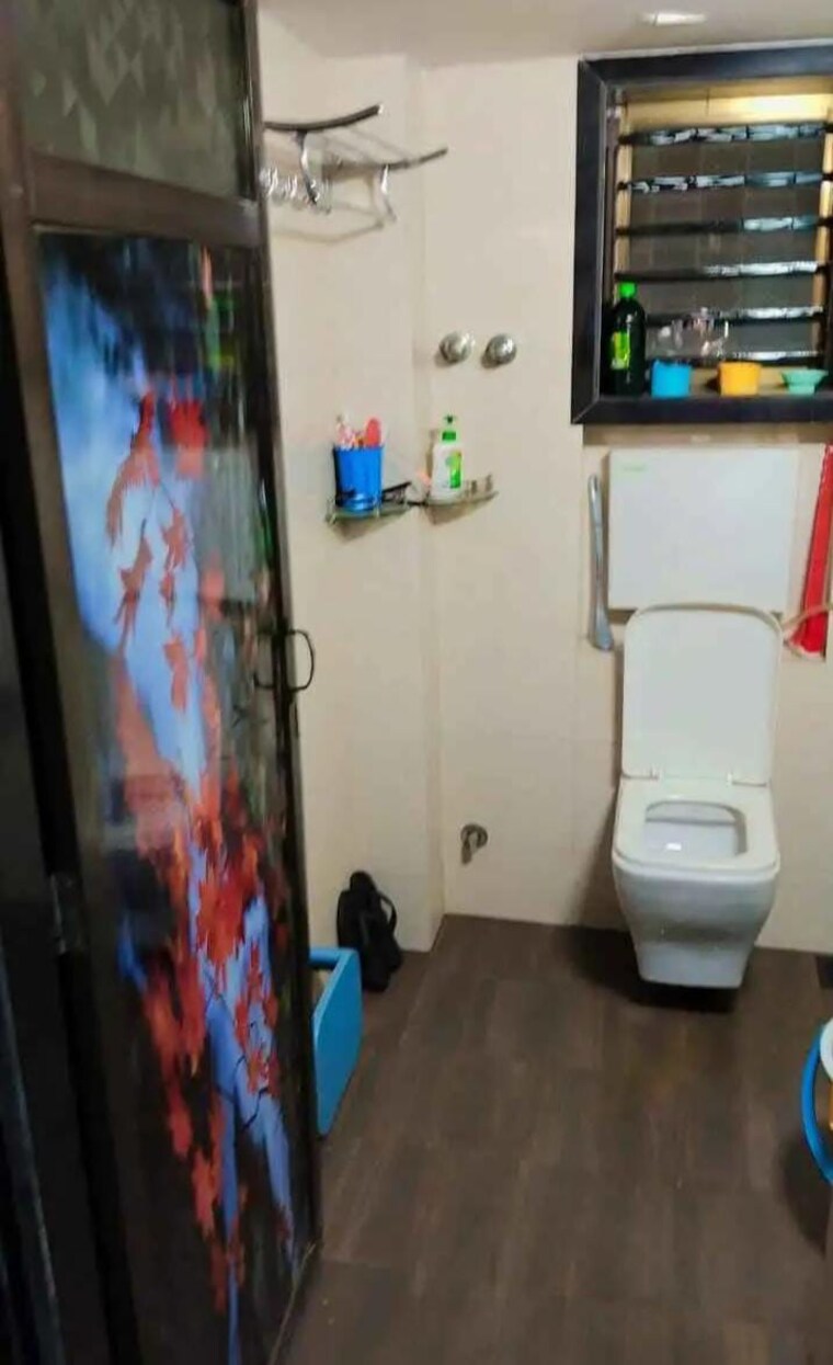 Bathroom, shantinagar-chs 1 Bedroom 450 Sq.Ft. Apartment In Mira Road Thane 9575546