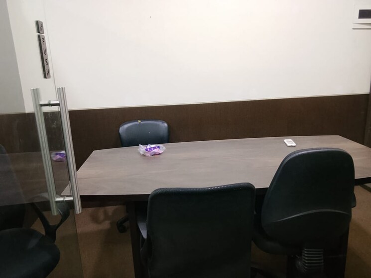 Team Area, crystal-plaza-andheri-west Commercial Office Space 699 Sq.Ft. In Andheri West Mumbai 9575498