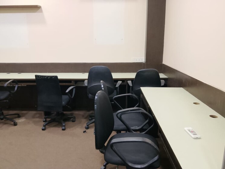 Team Area, crystal-plaza-andheri-west Commercial Office Space 699 Sq.Ft. In Andheri West Mumbai 9575498