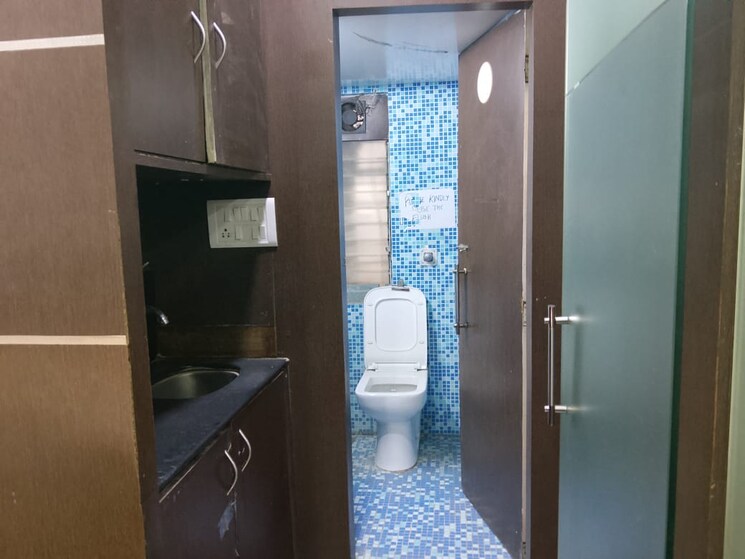 Washroom, crystal-plaza-andheri-west Commercial Office Space 699 Sq.Ft. In Andheri West Mumbai 9575498