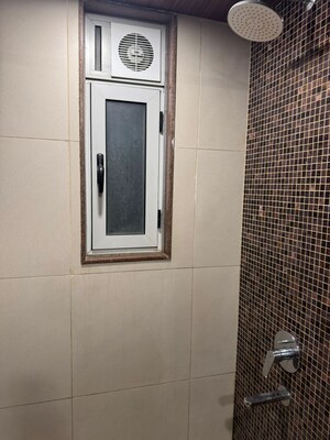  2 BHK Apartment at Lodha Azzuro, Parel – for Rent