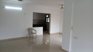Room in 3 BHK Apartment at Wadgaon Sheri – for Rent