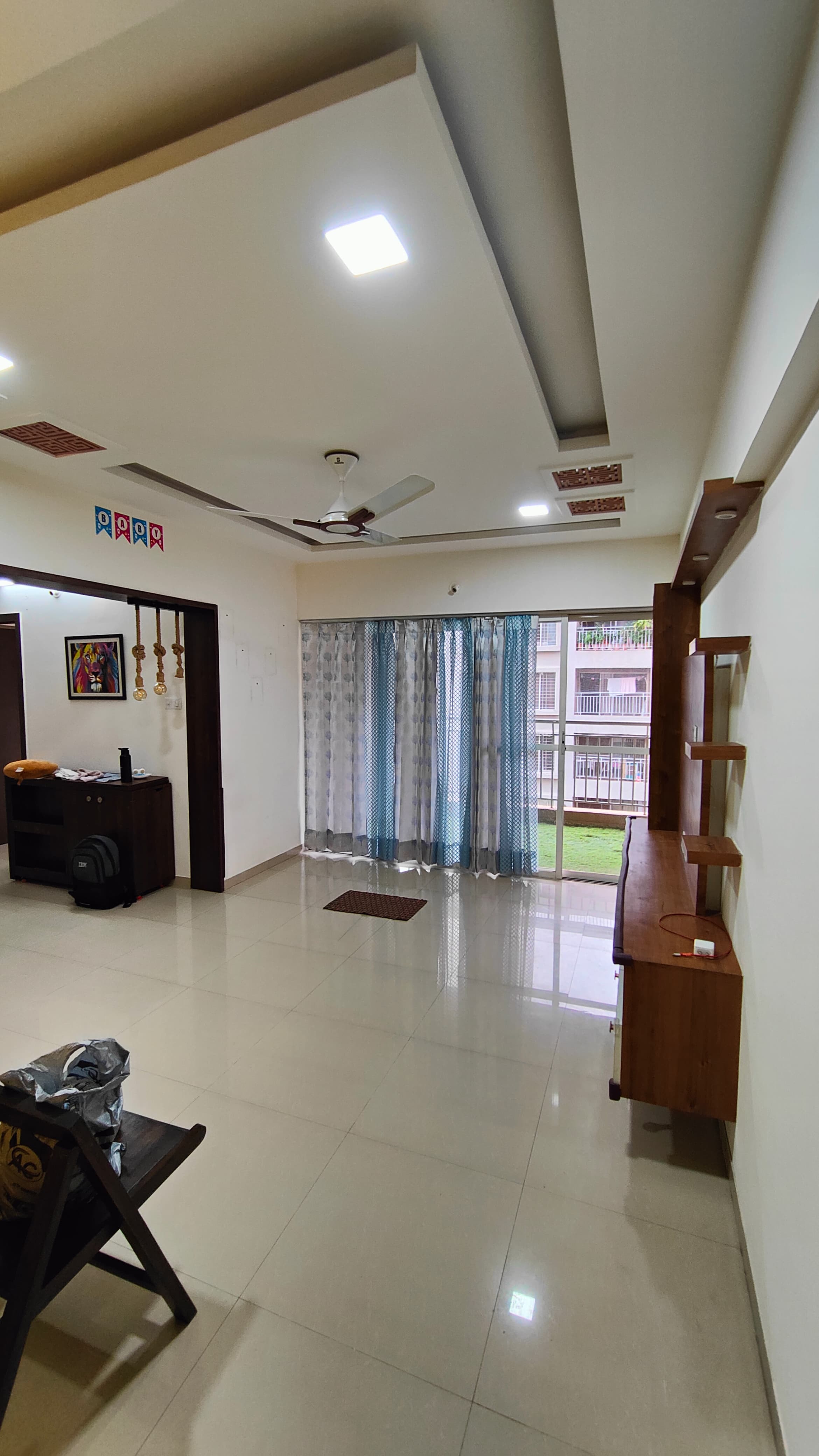 3 BHK Apartment For Rent in Mantra 29 Gold Coast