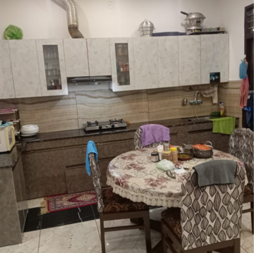 Team Area in 2 BHK Builder Floor at Sahastradhara Road – for Rent