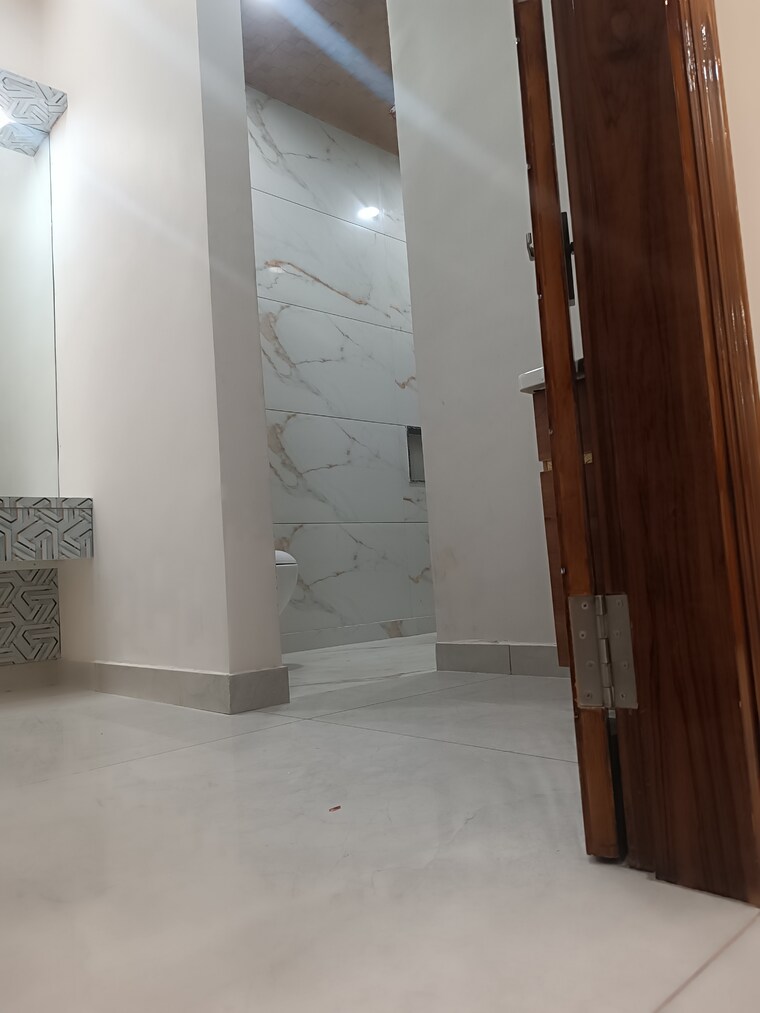 Bathroom, modipuram 4 Bedroom 183 Sq.Yd. Villa In Modipuram Meerut 9576042