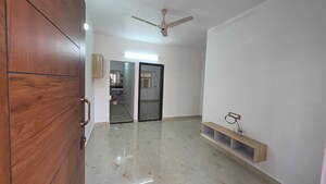 Room in 1 BHK Apartment at Marathahalli – for Rent