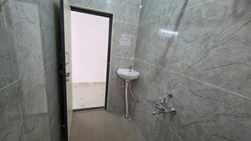 Bathroom in 1 BHK Apartment at Marathahalli – for Rent