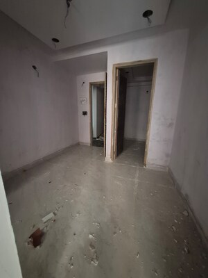 Furnished Amenities in 2 BHK Builder Floor at Acharya Niketan – for Rent