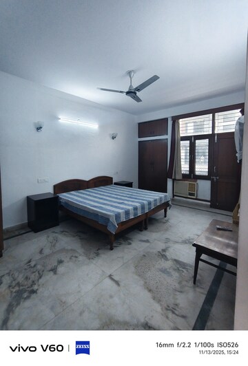 Bedroom in 6+ BHK Independent House at RWA Apartments Sector 41, Sector 41 – for Sale