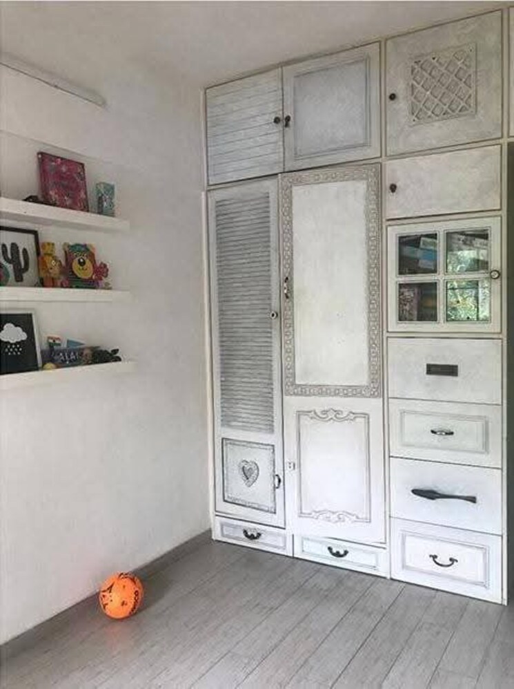 Room, juhu 2 Bedroom 630 Sq.Ft. Apartment In Juhu Mumbai 9576052