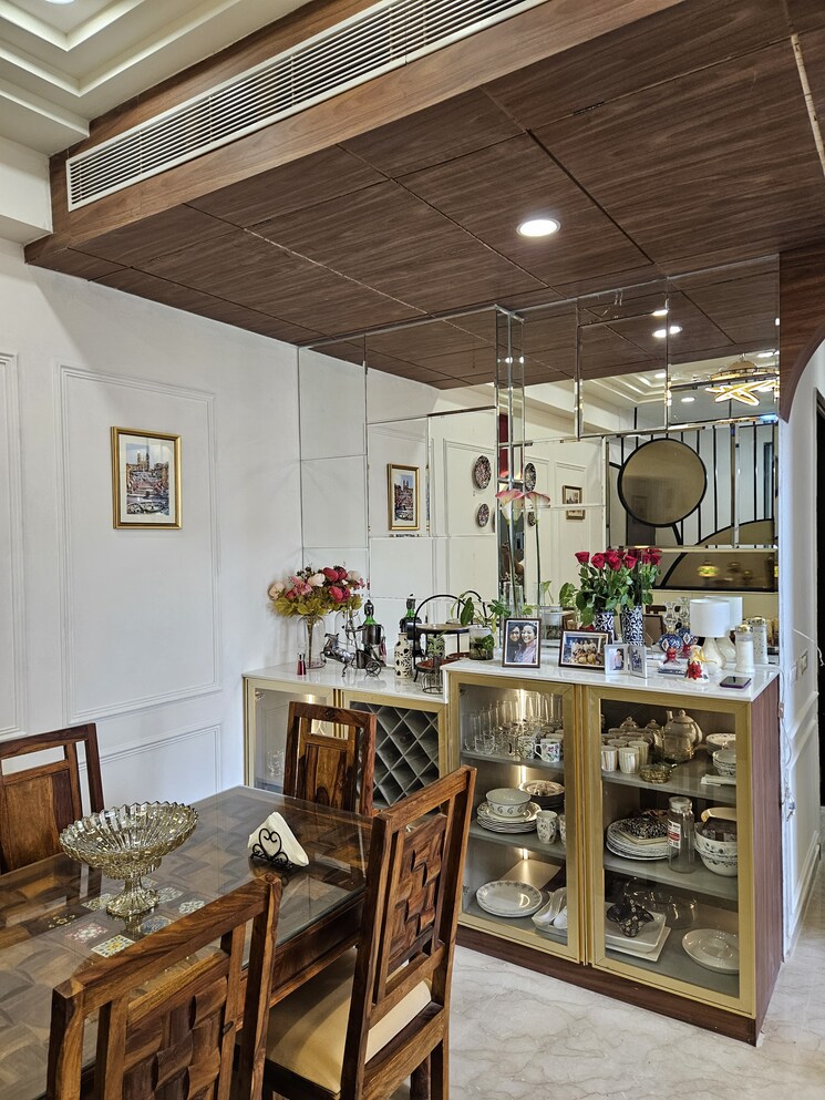 Gym, dasnac-burj 3.5 Bedroom 2510 Sq.Ft. Apartment In Sector 75 Noida 9576057