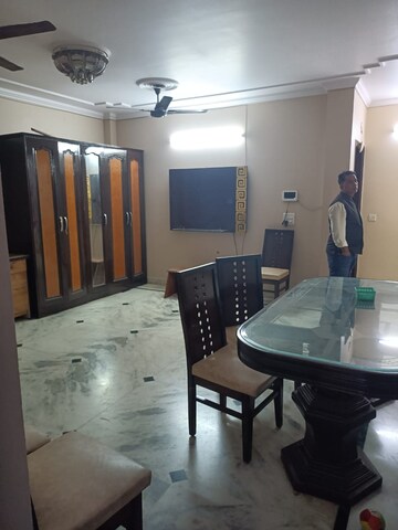 Living Room in 1 BHK Builder Floor at Preet Vihar – for Rent
