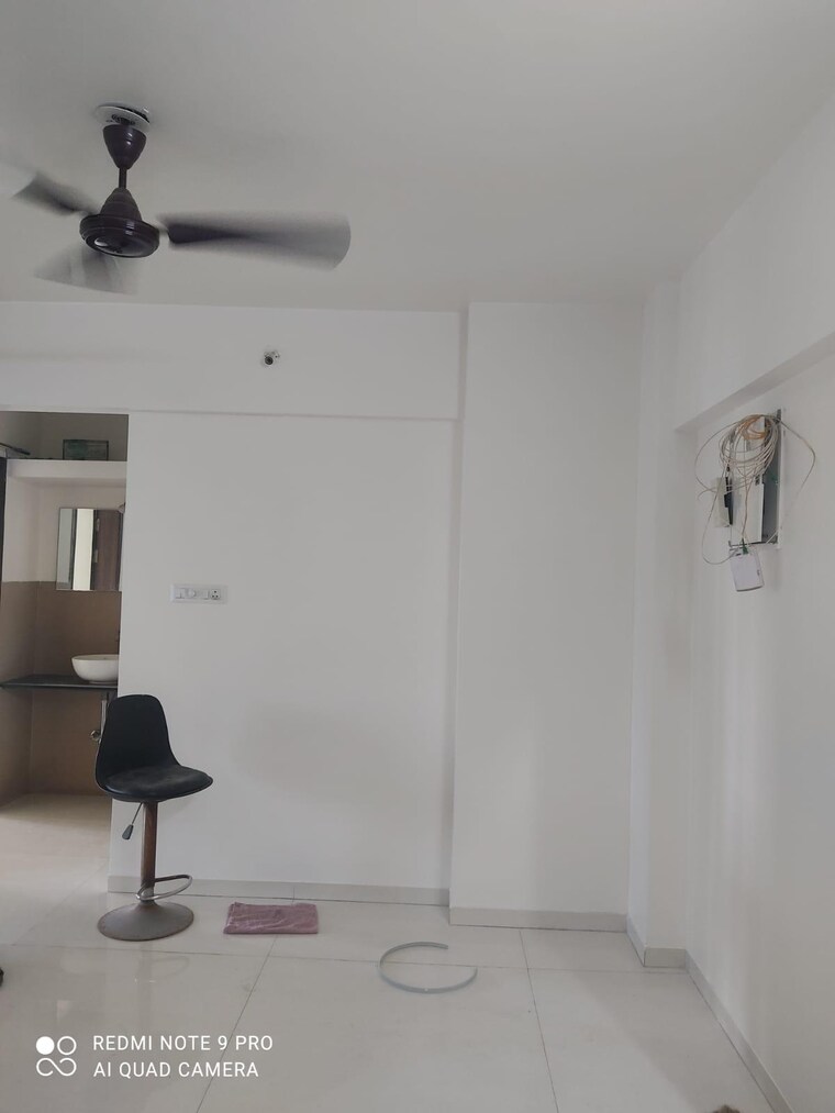 Bathroom, uttam-townscapes 2 Bedroom 770 Sq.Ft. Apartment In Yerawada Pune 9576073