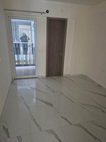 Room in 3 BHK Apartment at M3M Soulitude, Sector 89 – for Rent