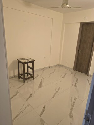 Room in 3 BHK Apartment at M3M Soulitude, Sector 89 – for Rent