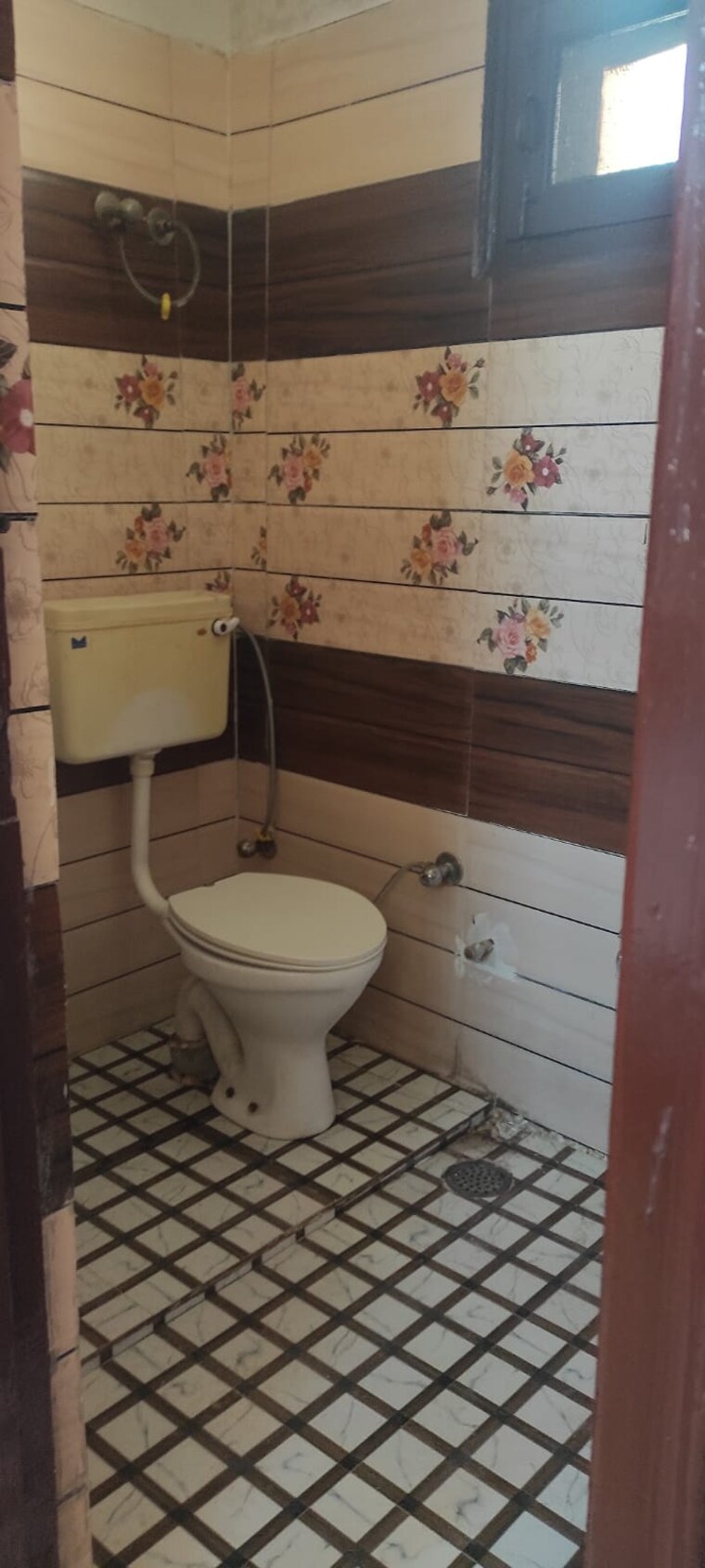 Bathroom, vip road 2 Bedroom 1100 Sq.Ft. Builder Floor In Vip Road Zirakpur 9576087