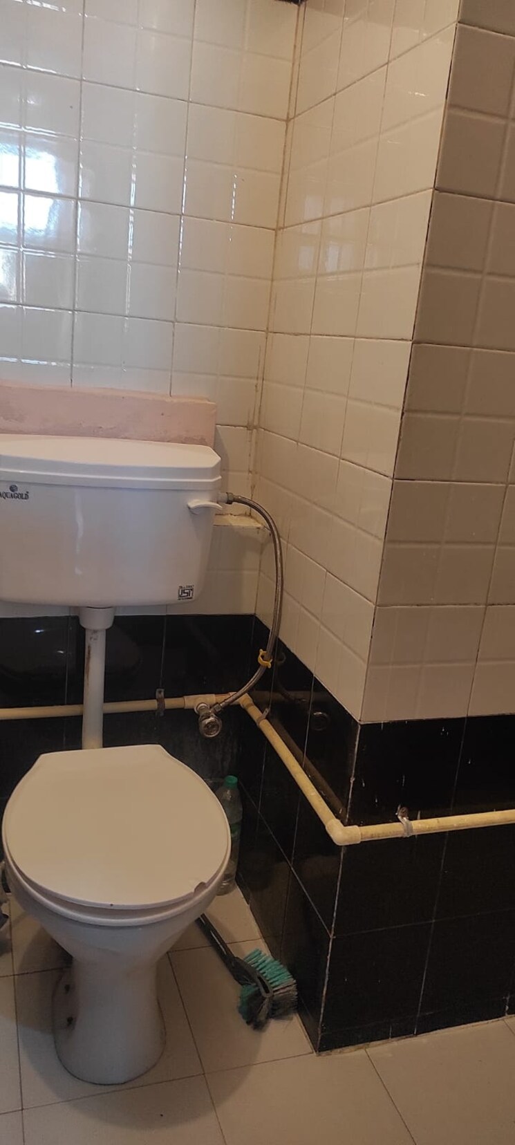 Bathroom, vip road 2 Bedroom 1100 Sq.Ft. Builder Floor In Vip Road Zirakpur 9576087