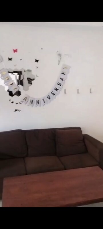 Bathroom in 2.5 BHK Apartment at Ajnara Homes, Sector 16b Greater Noida – for Rent