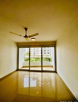 Room in 3 BHK Apartment at Klassik Benchmark, Bannerghatta Road – for Rent