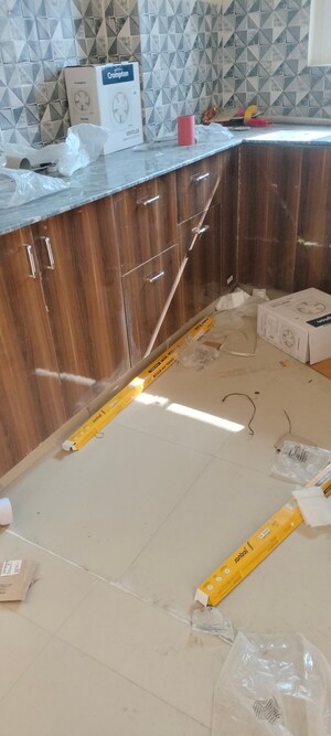 Furnished Amenities in 2 BHK Apartment at Gardenia Gateway, Sector 75 – for Rent