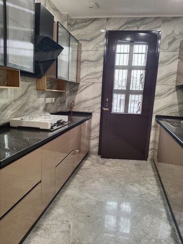 Kitchen in 3.5 BHK Apartment at Defence Colony – for Rent