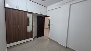 Room in 2 BHK Apartment at Vignana Nagar – for Rent