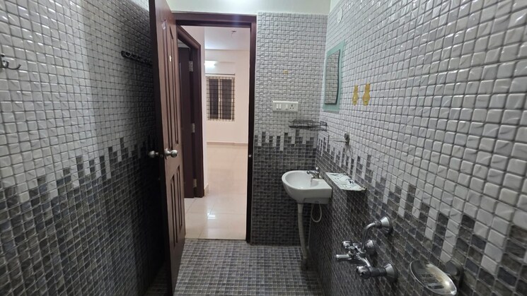  Parking, vignana nagar 2 Bedroom 1150 Sq.Ft. Apartment In Vignana Nagar Bangalore 9576143