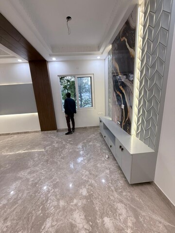 Living Room in 3 BHK Builder Floor at Paschim Vihar – for Rent