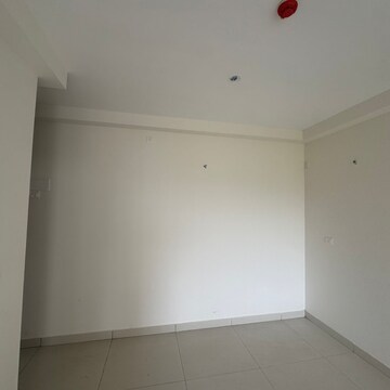 Room in 2 BHK Apartment at Eden Park At The Prestige City, V Kallahalli – for Sale