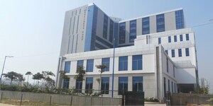  Office Space – Exterior View View at Vipul Business Park, Sector 48 - for Sale