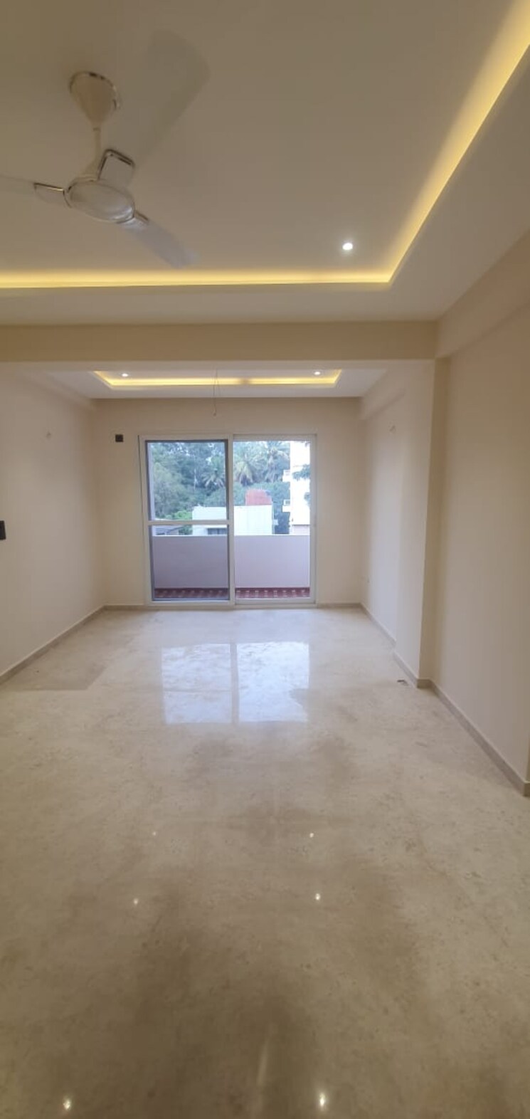 Room, frazer town 3 Bedroom 1880 Sq.Ft. Apartment In Frazer Town Bangalore 9576187