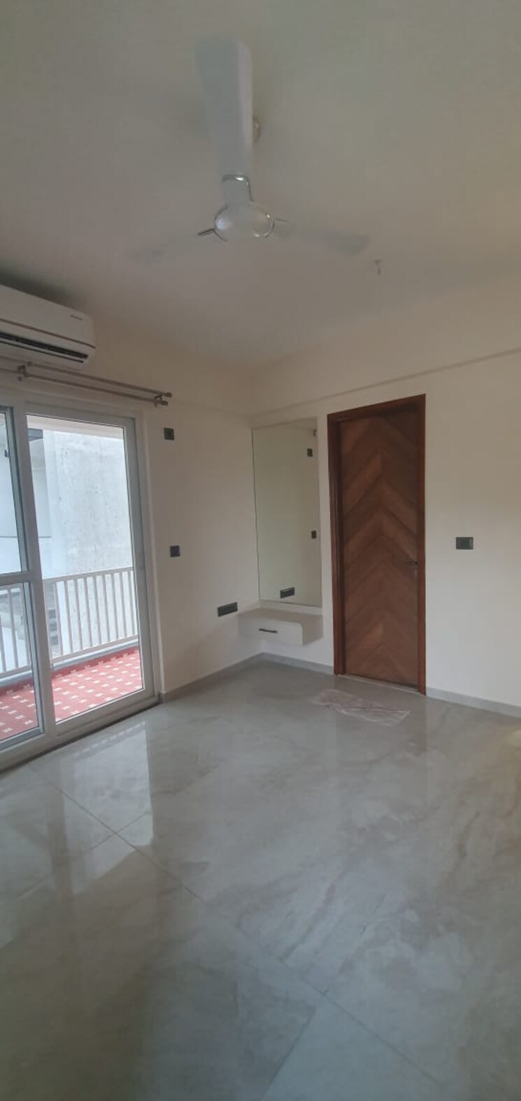 Room, frazer town 3 Bedroom 1880 Sq.Ft. Apartment In Frazer Town Bangalore 9576187