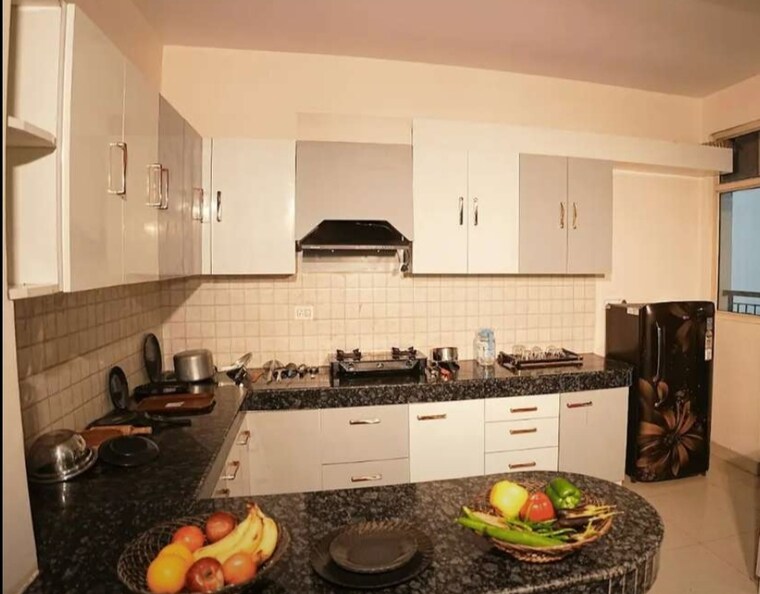 Kitchen, gomti nagar 3 Bedroom 1200 Sq.Ft. Apartment In Gomti Nagar Lucknow 9576192