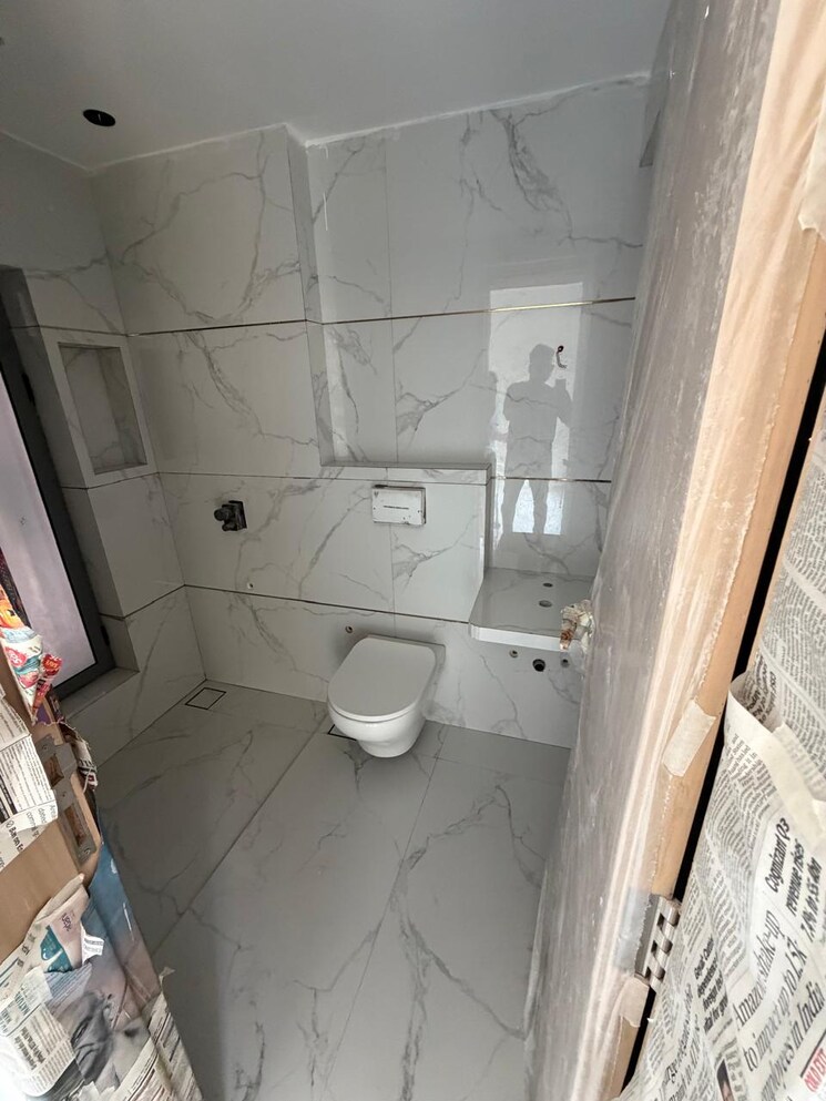 Bathroom, mayfair-maaya 2 Bedroom 630 Sq.Ft. Apartment In Khar West Mumbai 9576202