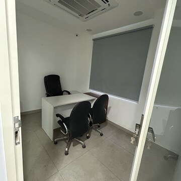 Team Area in  Office Space at Masjid Moth – for Sale
