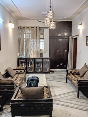 2 BHK Independent House For Rent in Sector 7