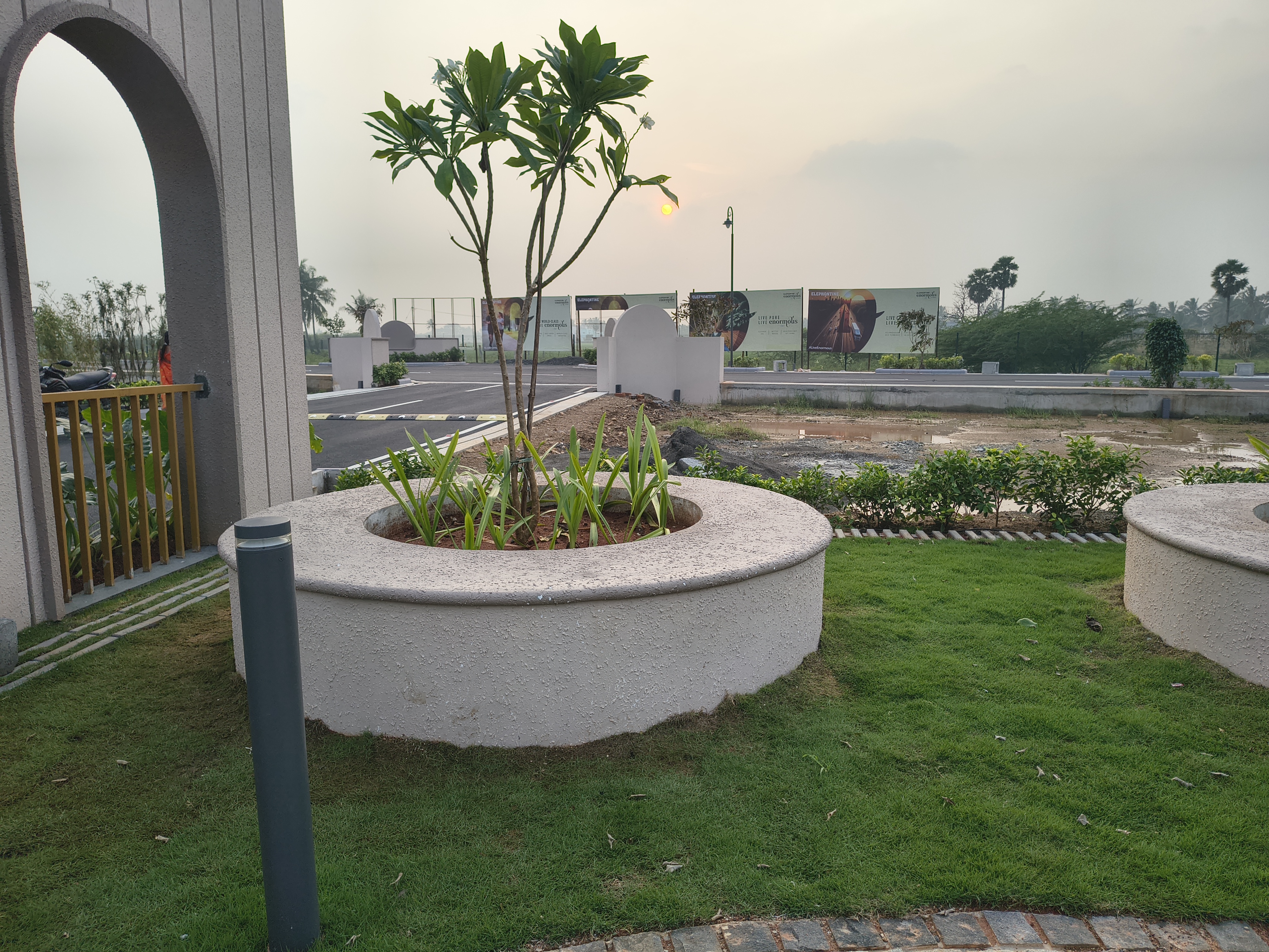 Plot For Sale in Kelambakkam